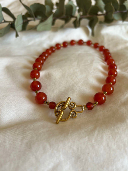 SHAY NECKLACE