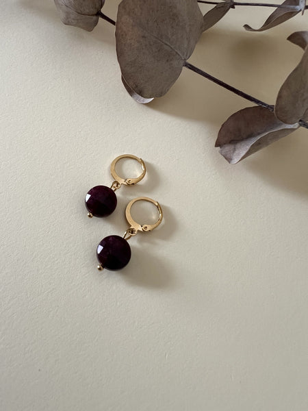 MACAW GARNET EARRINGS