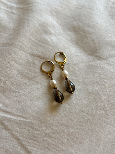 Kermes earrings