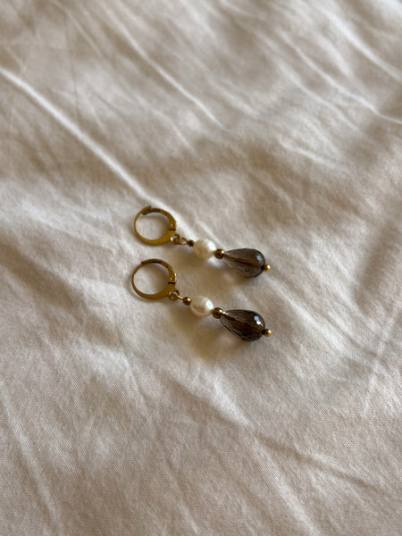 Kermes earrings