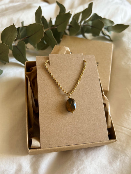 AYLA NECKLACE