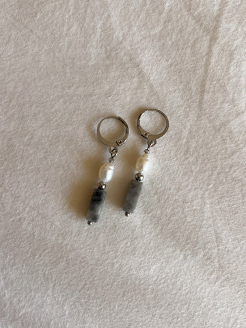 Carob earrings